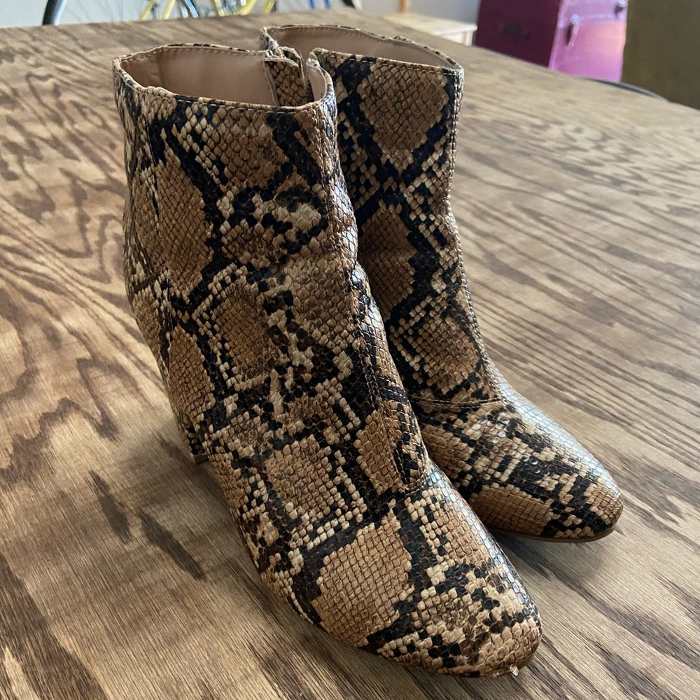Snake Print Boots - Picture 3 of 7